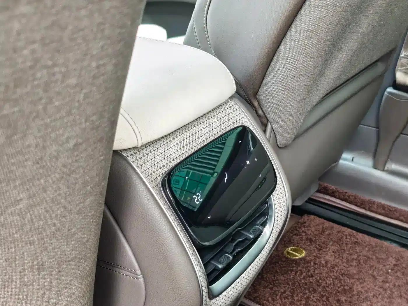 2023 Smart LS7 90kWh Elite Rear-Wheel Drive Edition — миниатюра 17
