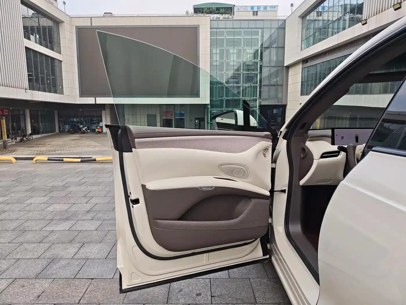 2023 Smart LS7 90kWh Elite Rear-Wheel Drive Edition — миниатюра 9