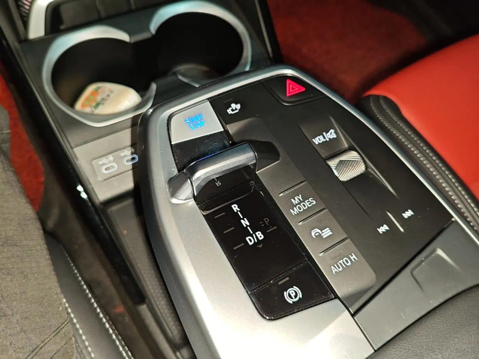 BMW iX1 2023 xDrive30L X Design Package — миниатюра 16