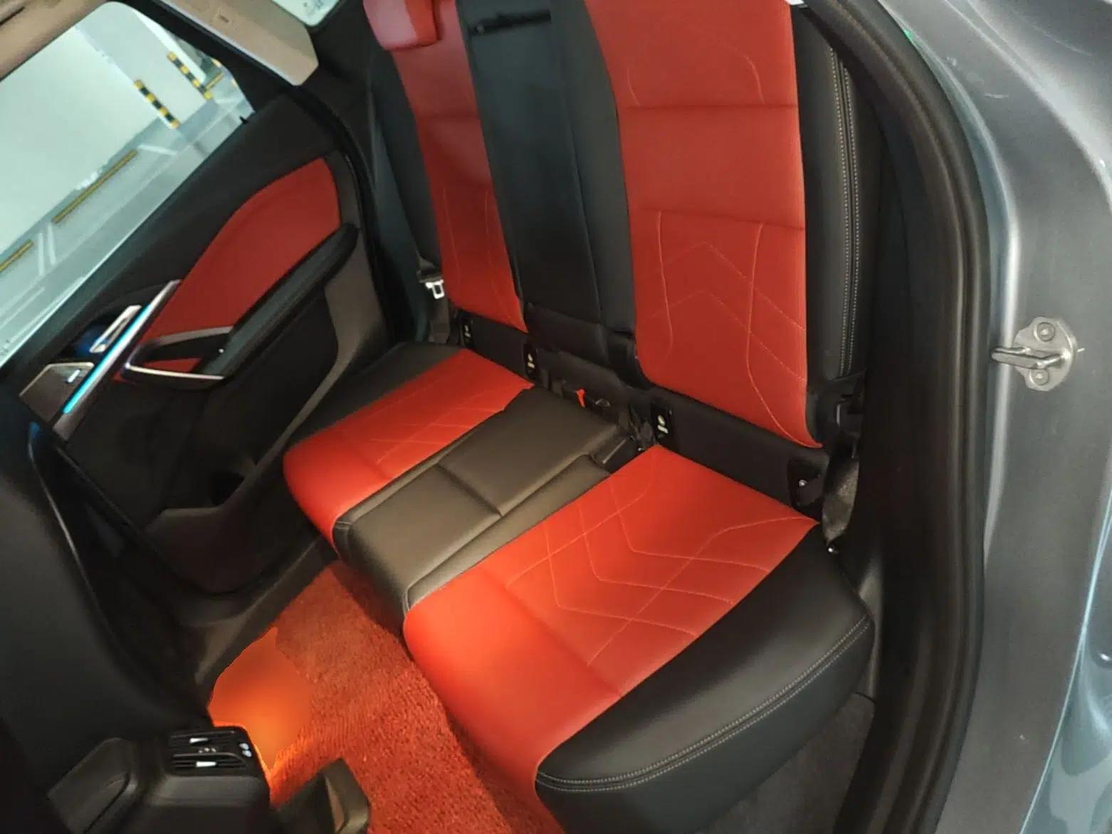 BMW iX1 2023 xDrive30L X Design Package — миниатюра 19