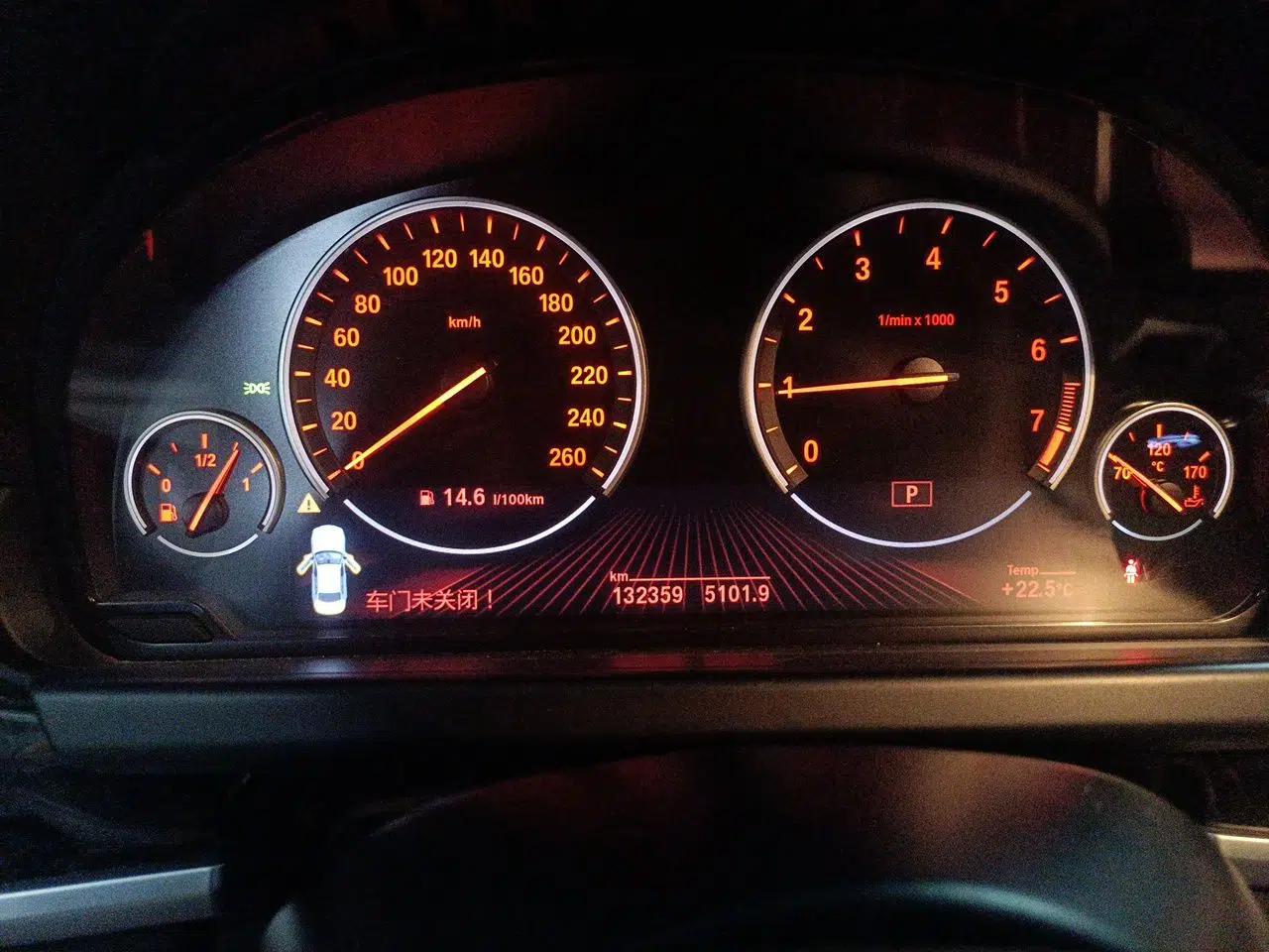 BMW 6 Series 2012 640i Gran Coupe — миниатюра 12