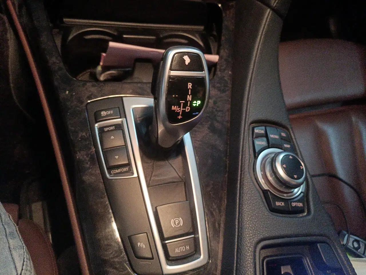 BMW 6 Series 2012 640i Gran Coupe — миниатюра 15