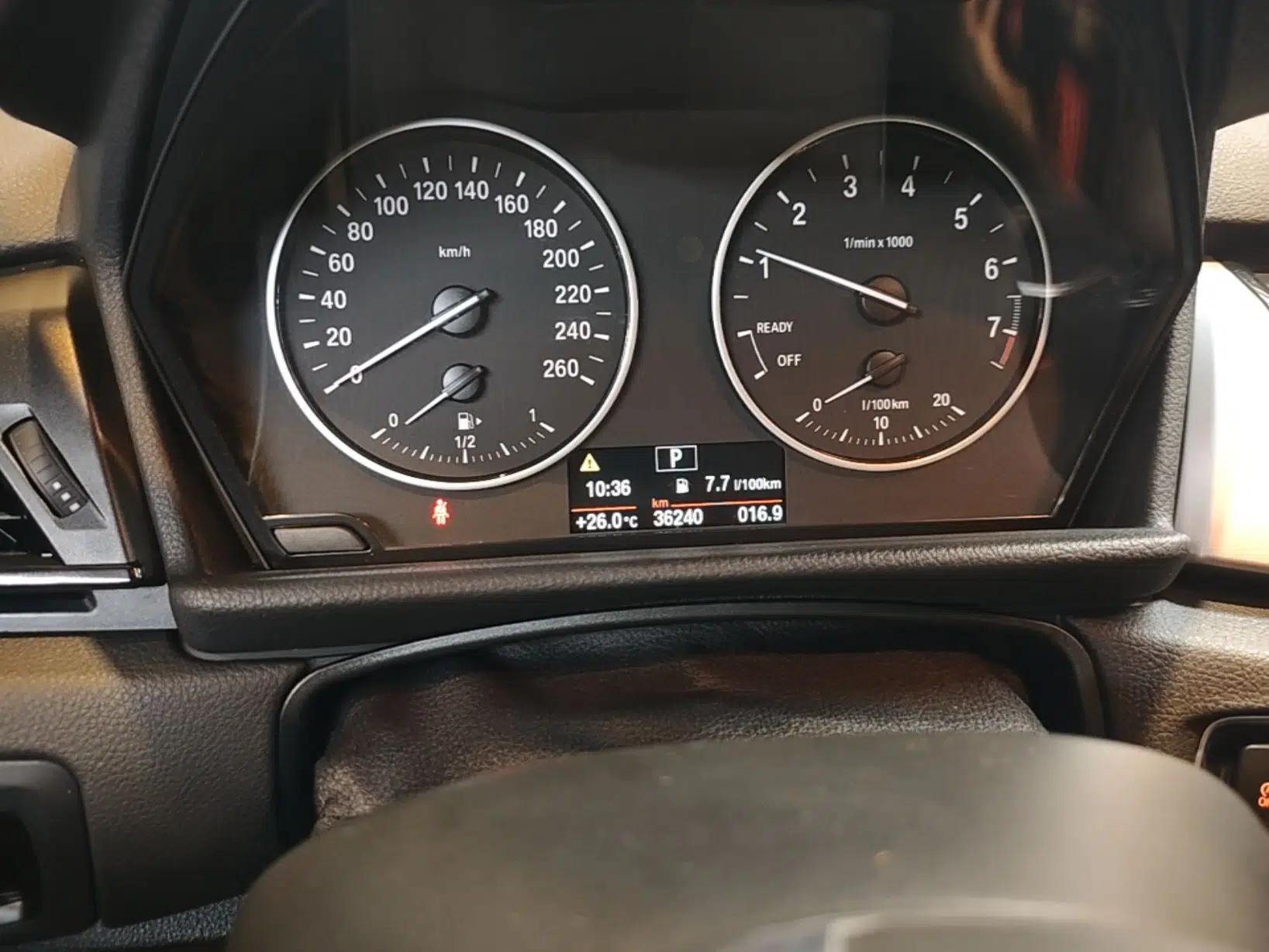 BMW 2 Series Active Tourer 2016 218i Fashion Model — миниатюра 15