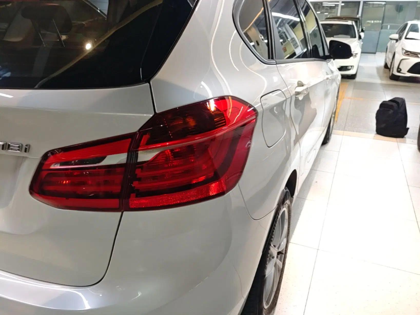 BMW 2 Series Active Tourer 2016 218i Fashion Model — миниатюра 7