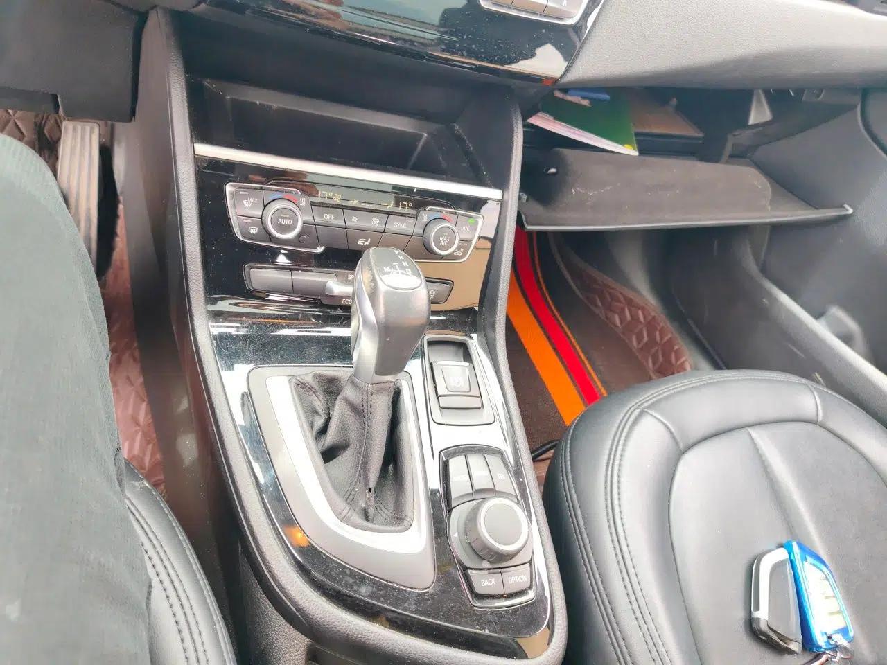 BMW 2 Series Active Tourer 2016 218i Leading Model — миниатюра 15