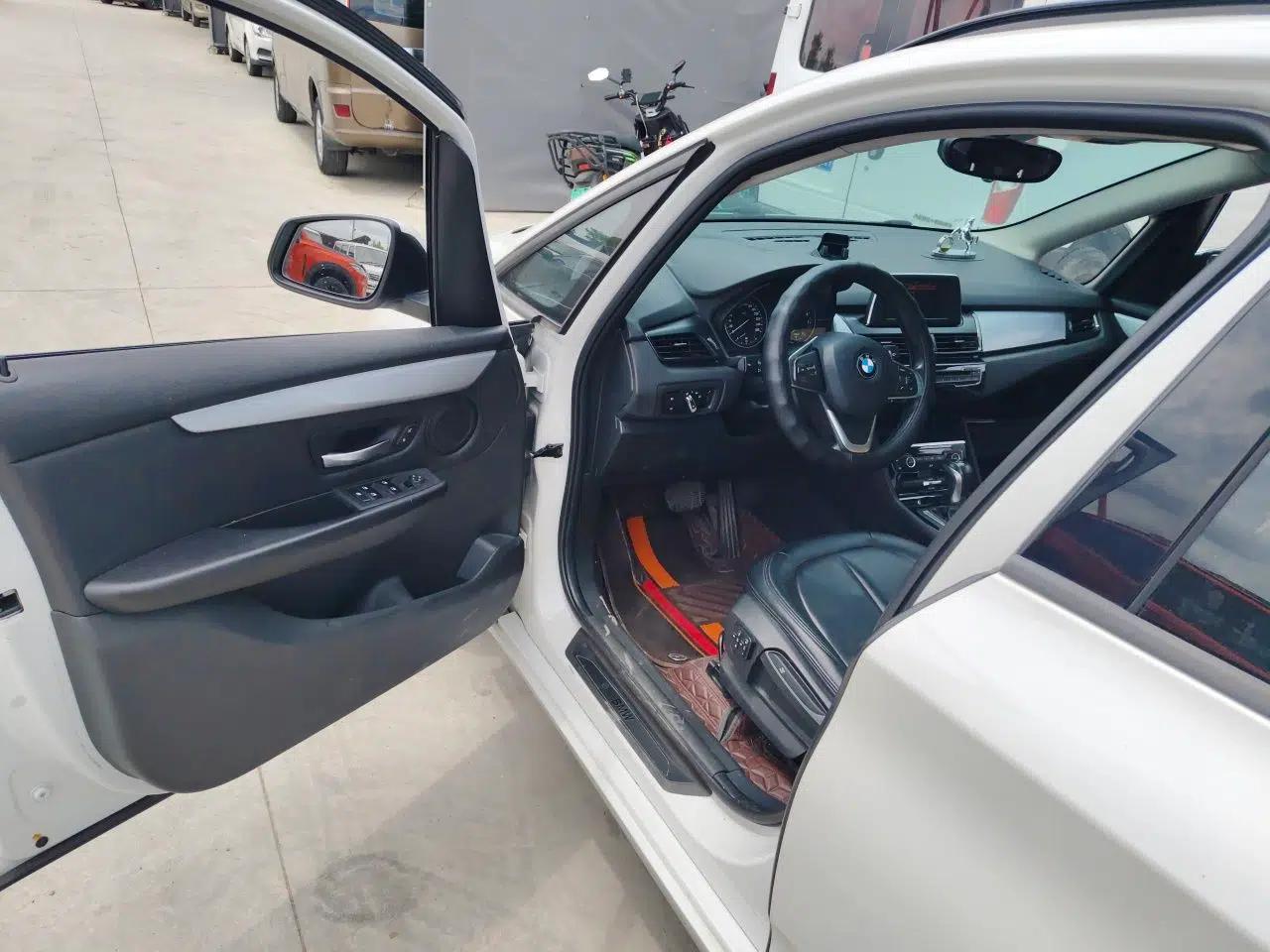 BMW 2 Series Active Tourer 2016 218i Leading Model — миниатюра 17