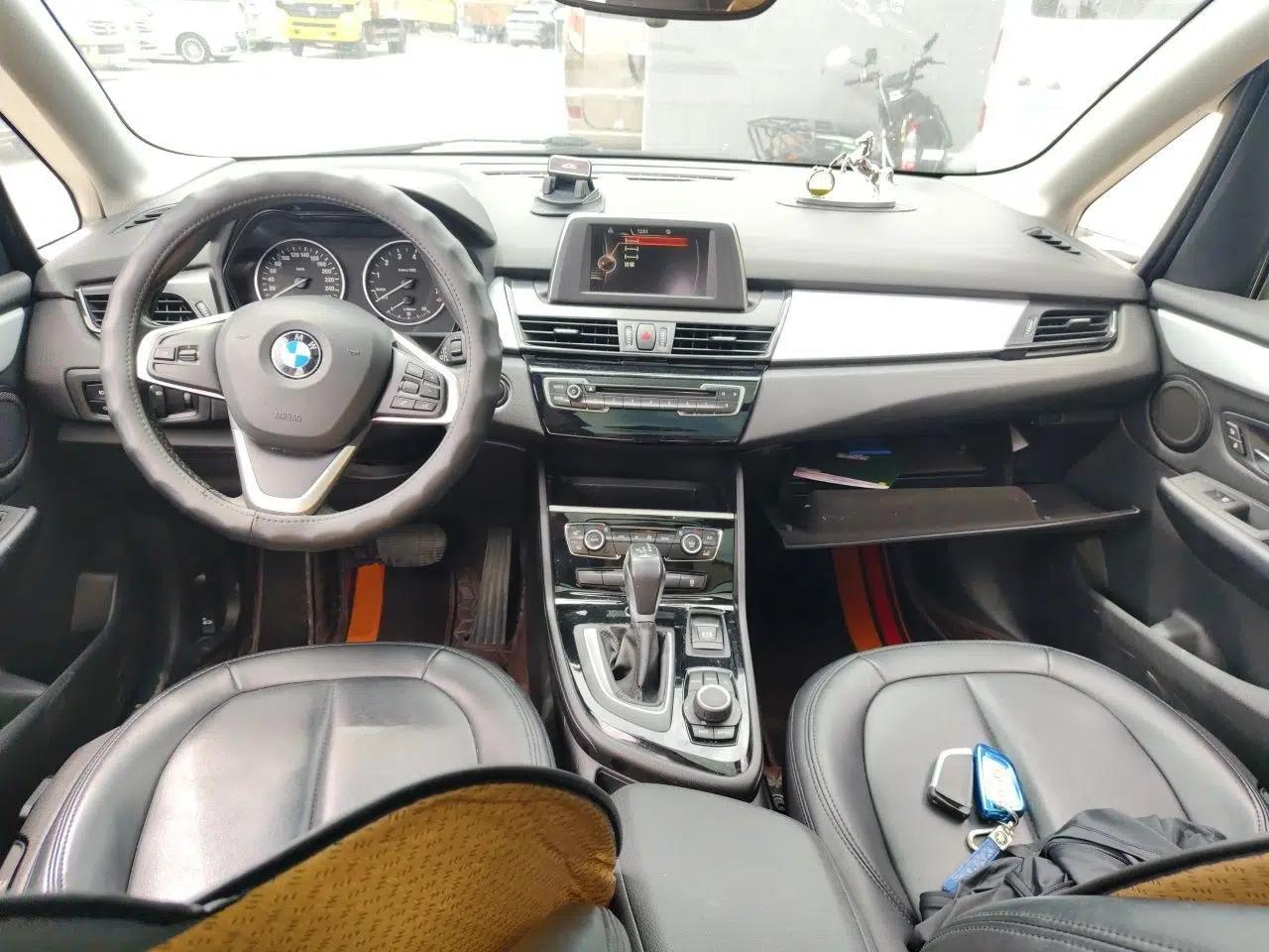 BMW 2 Series Active Tourer 2016 218i Leading Model — миниатюра 10