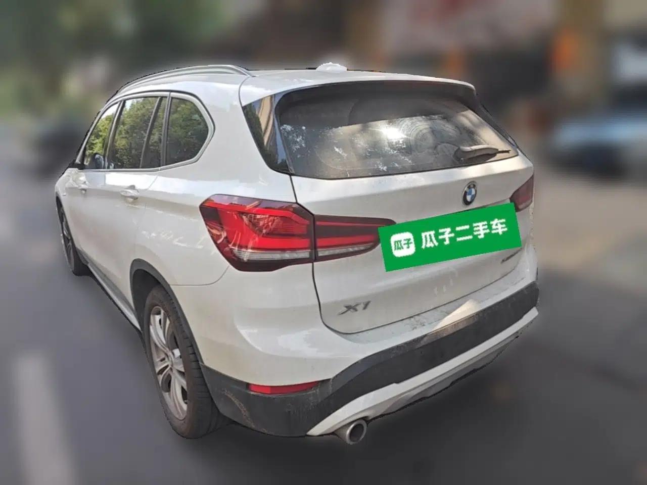 BMW X1 New Energy 2020 xDrive30Le Premium Edition — миниатюра 4