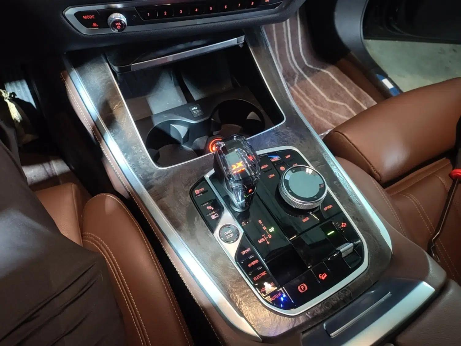 BMW X5 New Energy 2020 xDrive45e M Sport Package — миниатюра 16