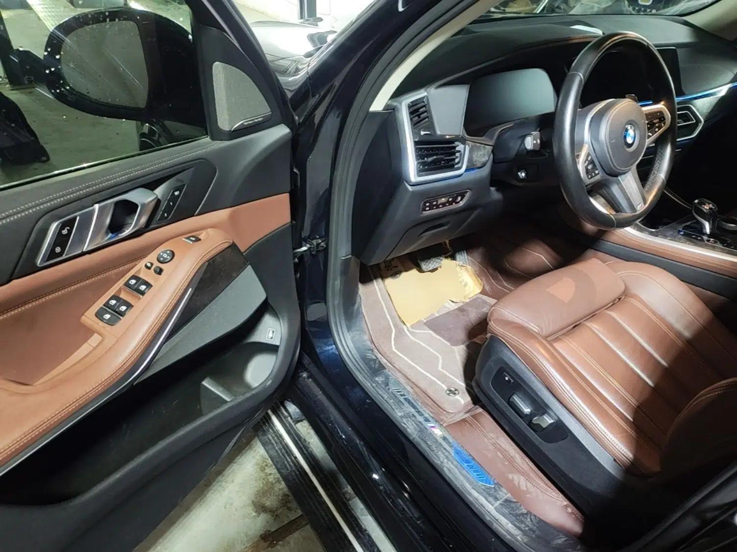 BMW X5 New Energy 2020 xDrive45e M Sport Package — миниатюра 18