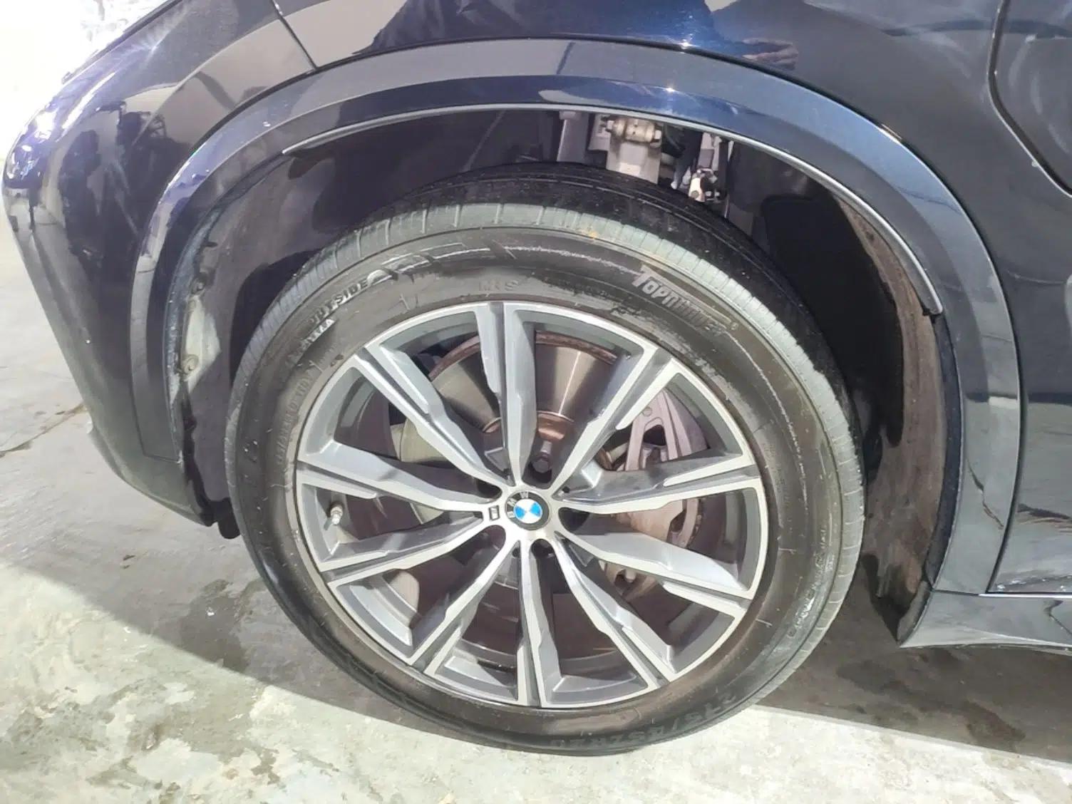 BMW X5 New Energy 2020 xDrive45e M Sport Package — миниатюра 9