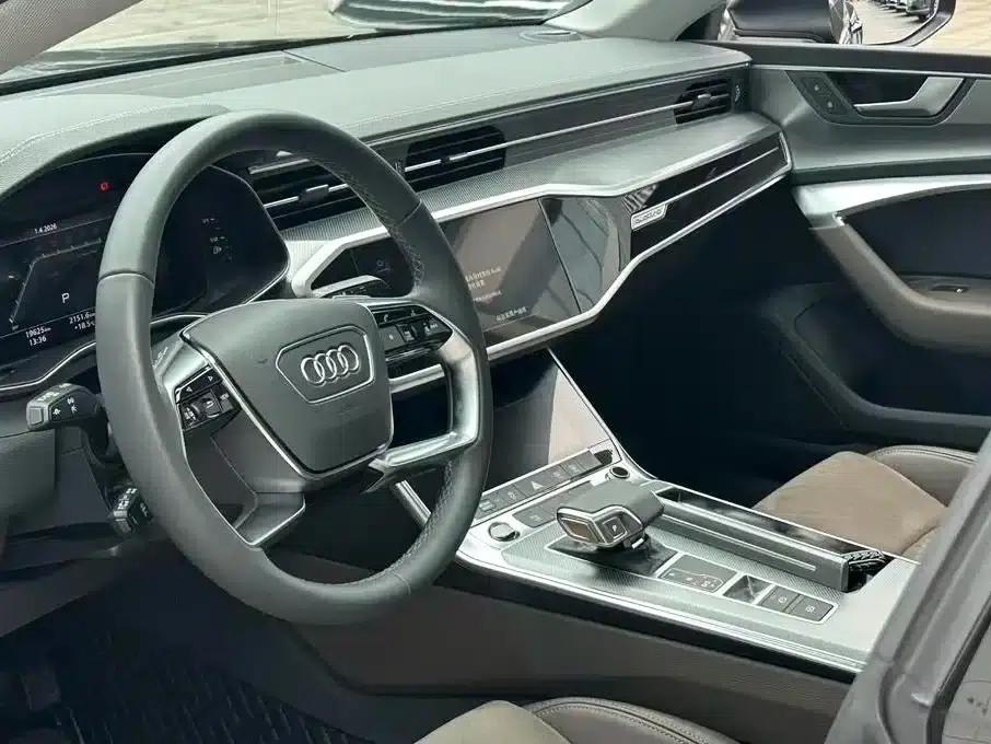 Audi A7L 2024 45TFSI quattro S-line (High-end) Crystal Package — миниатюра 4