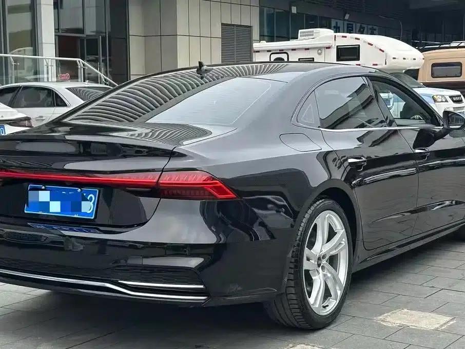Audi A7L 2024 45TFSI quattro S-line (High-end) Crystal Package — миниатюра 9