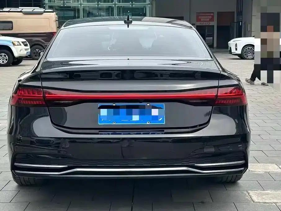 Audi A7L 2024 45TFSI quattro S-line (High-end) Crystal Package — миниатюра 10