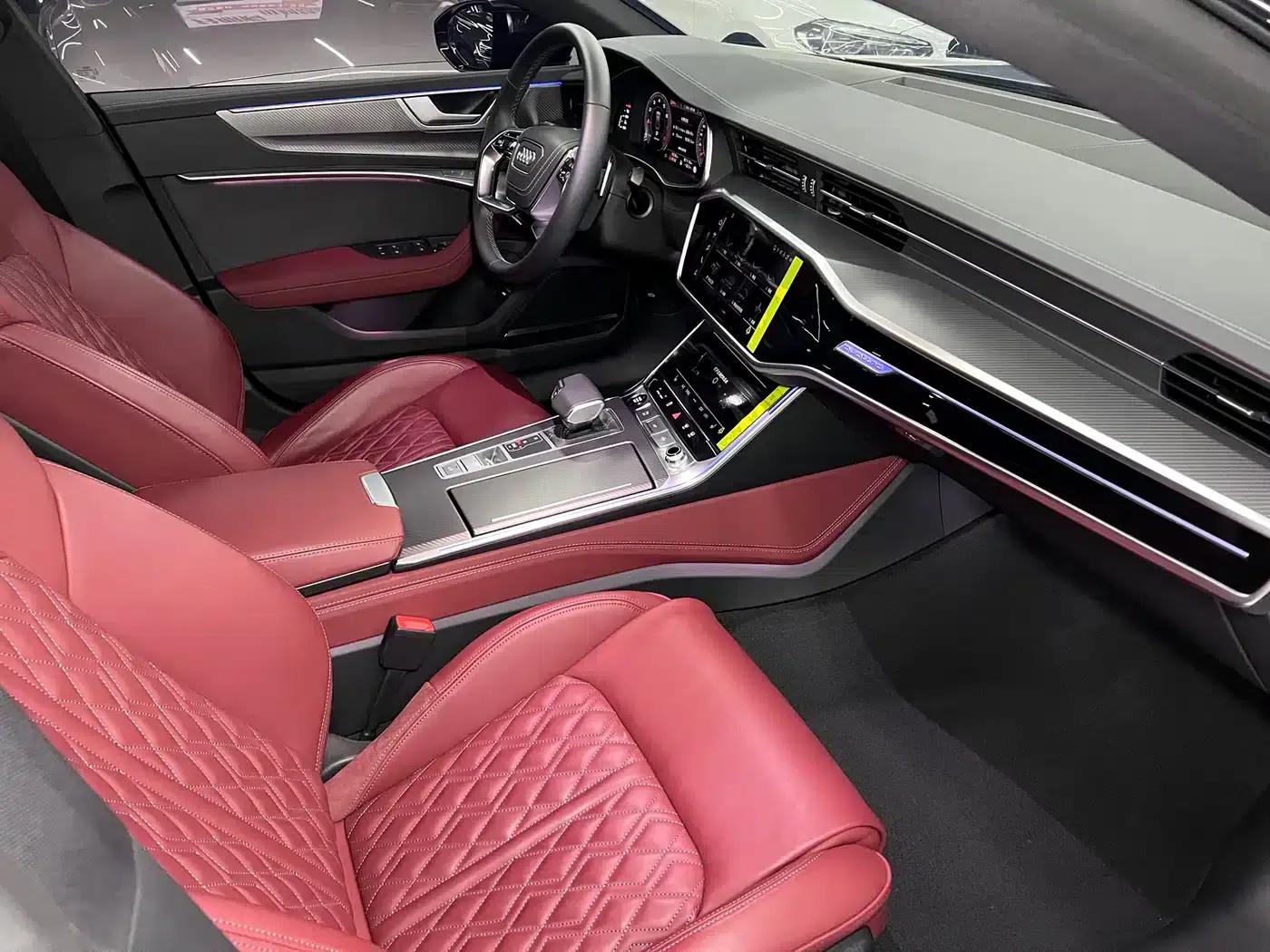 2024 Audi A7L 45 TFSI quattro Black Edition — миниатюра 11