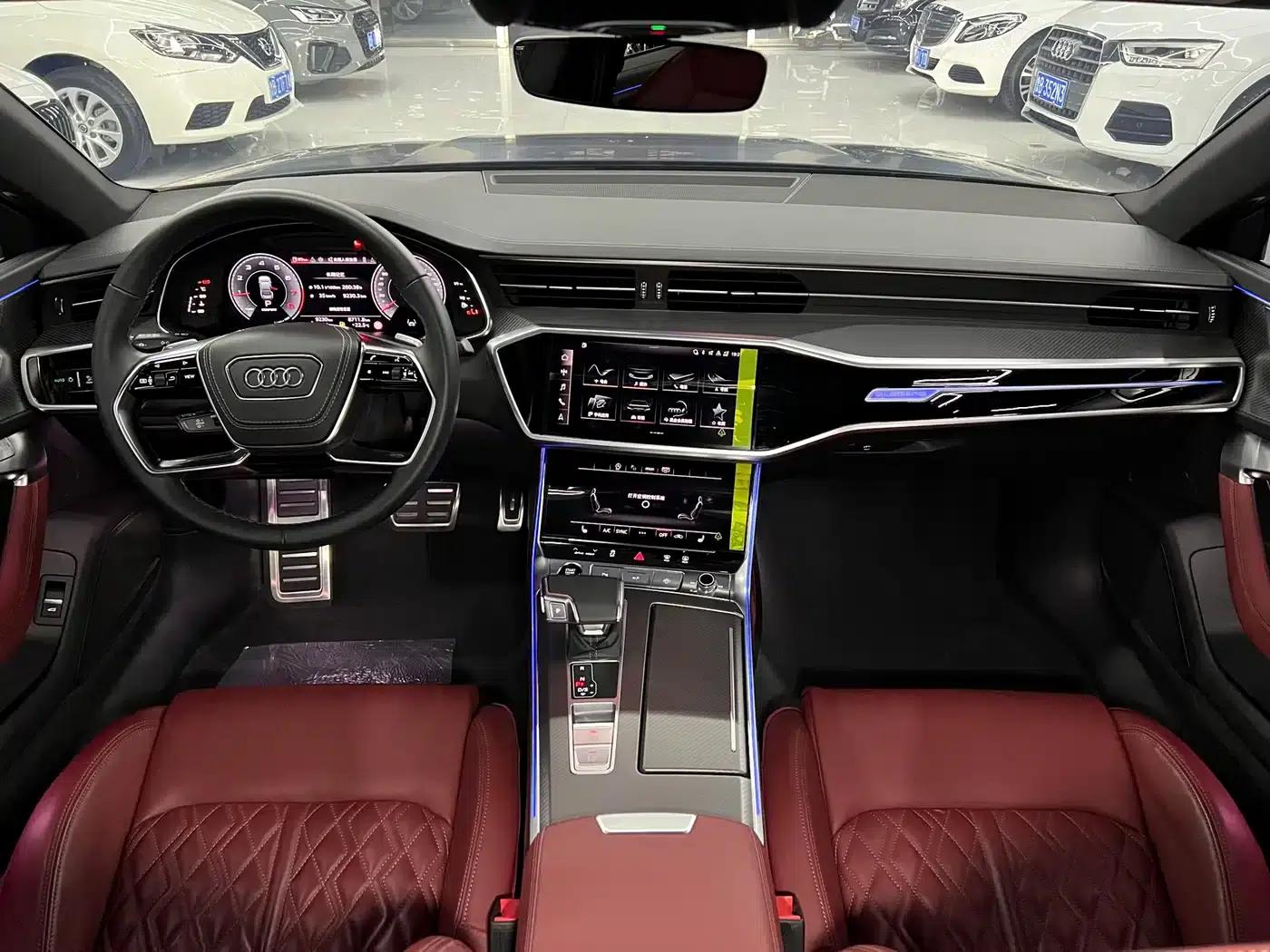 2024 Audi A7L 45 TFSI quattro Black Edition — миниатюра 8