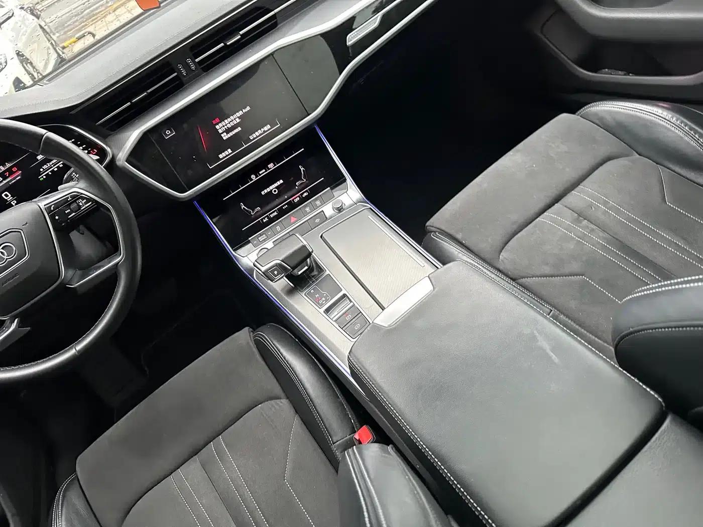 Audi A7L 2024 45TFSI S-line Dream Edition Crystal Package — миниатюра 12