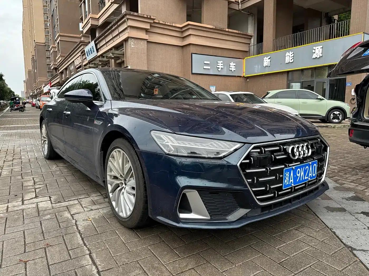 Audi A7L 2024 45TFSI S-line Dream Edition Crystal Package — миниатюра 3