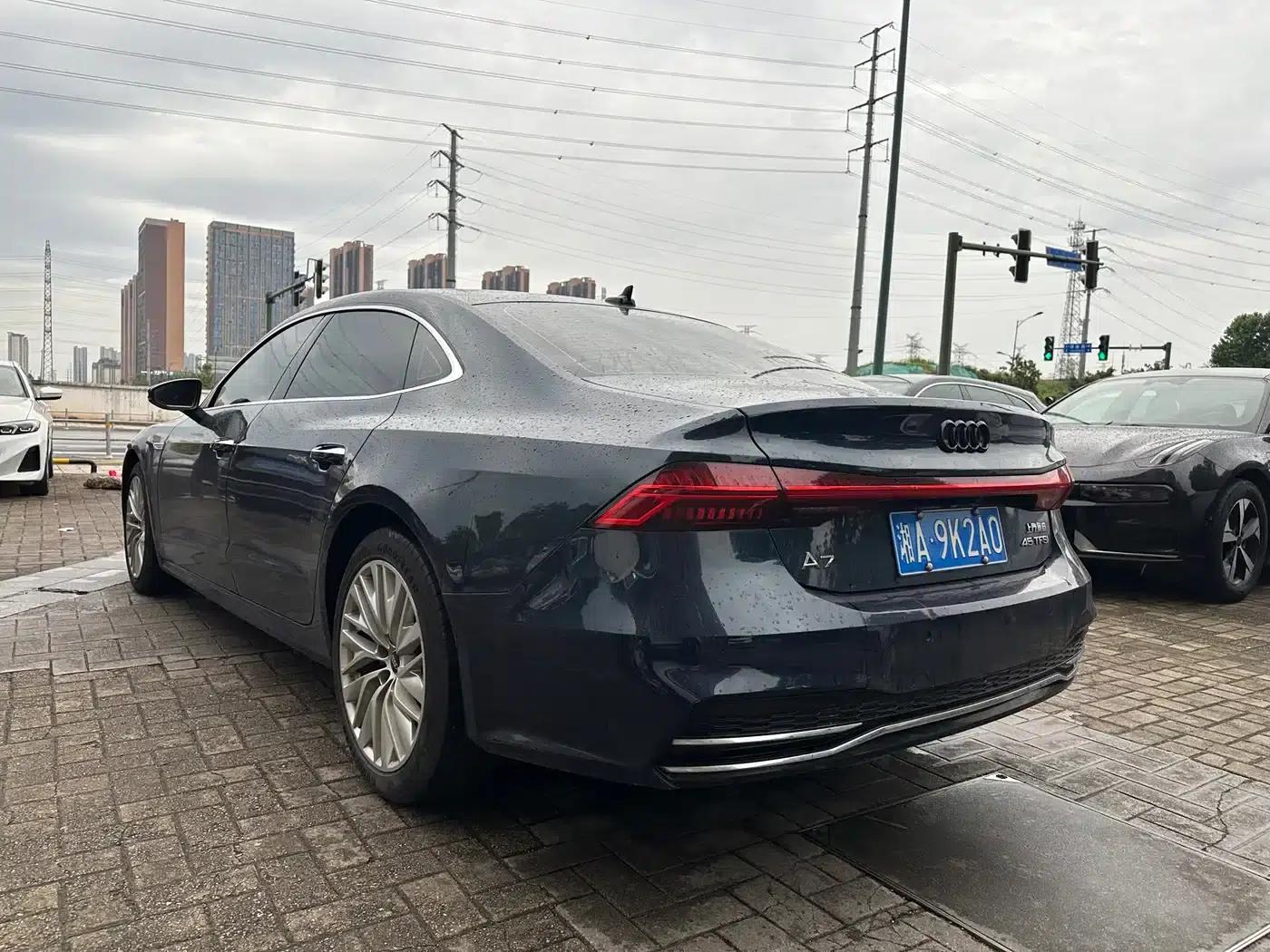 Audi A7L 2024 45TFSI S-line Dream Edition Crystal Package — миниатюра 4