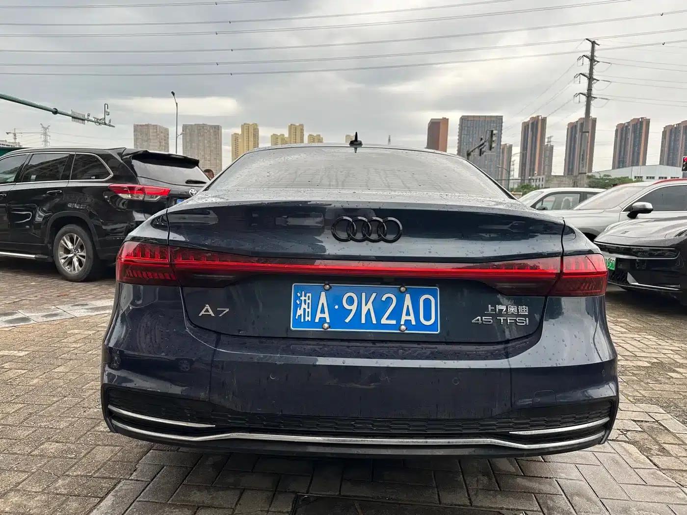 Audi A7L 2024 45TFSI S-line Dream Edition Crystal Package — миниатюра 5
