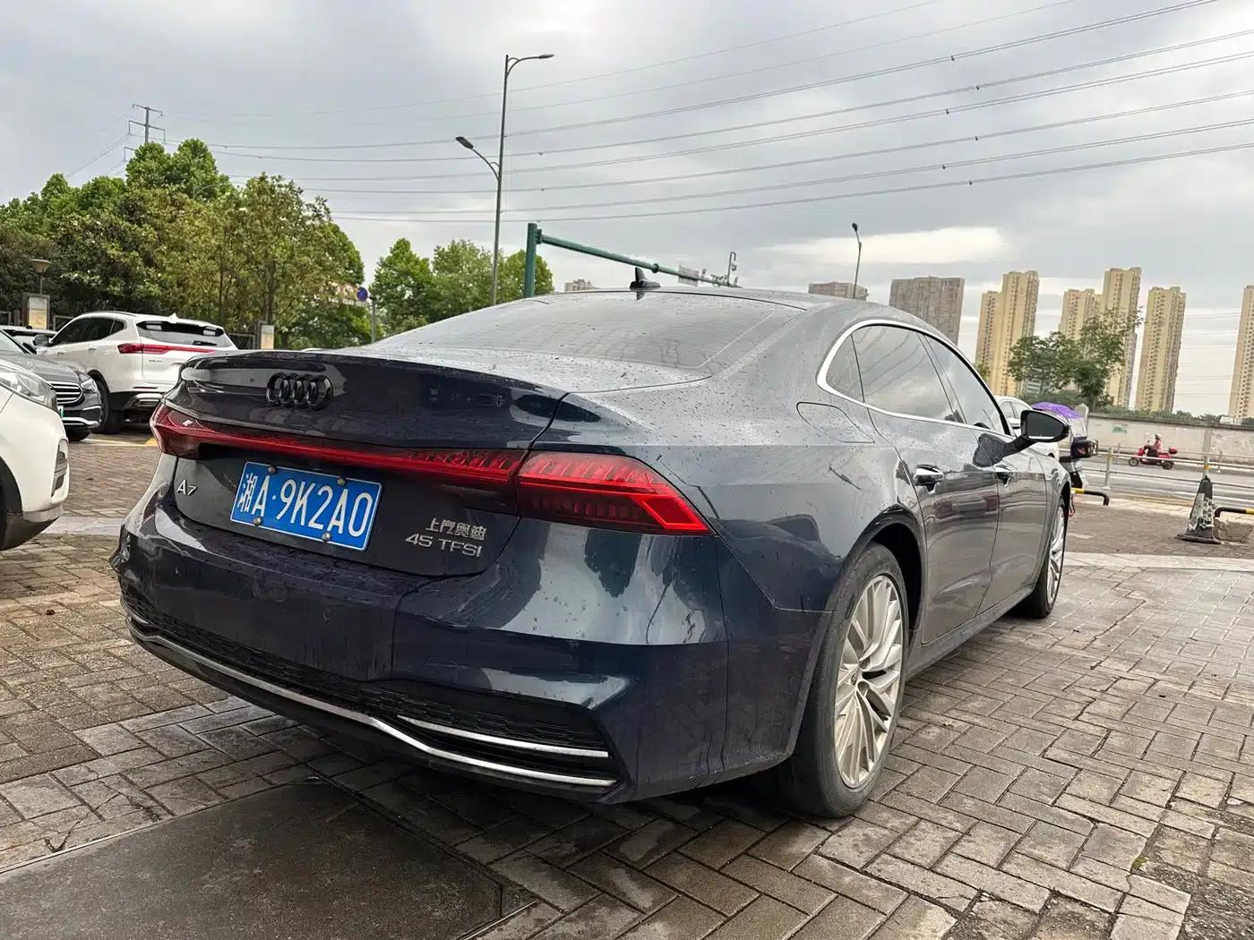 Audi A7L 2024 45TFSI S-line Dream Edition Crystal Package — миниатюра 6