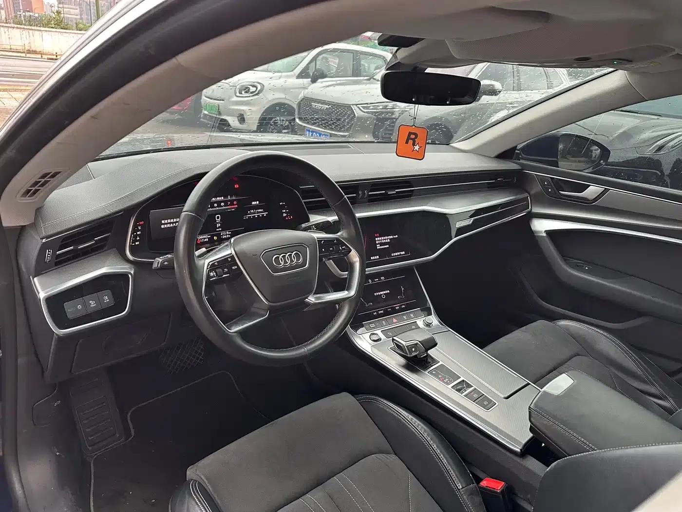 Audi A7L 2024 45TFSI S-line Dream Edition Crystal Package — миниатюра 8