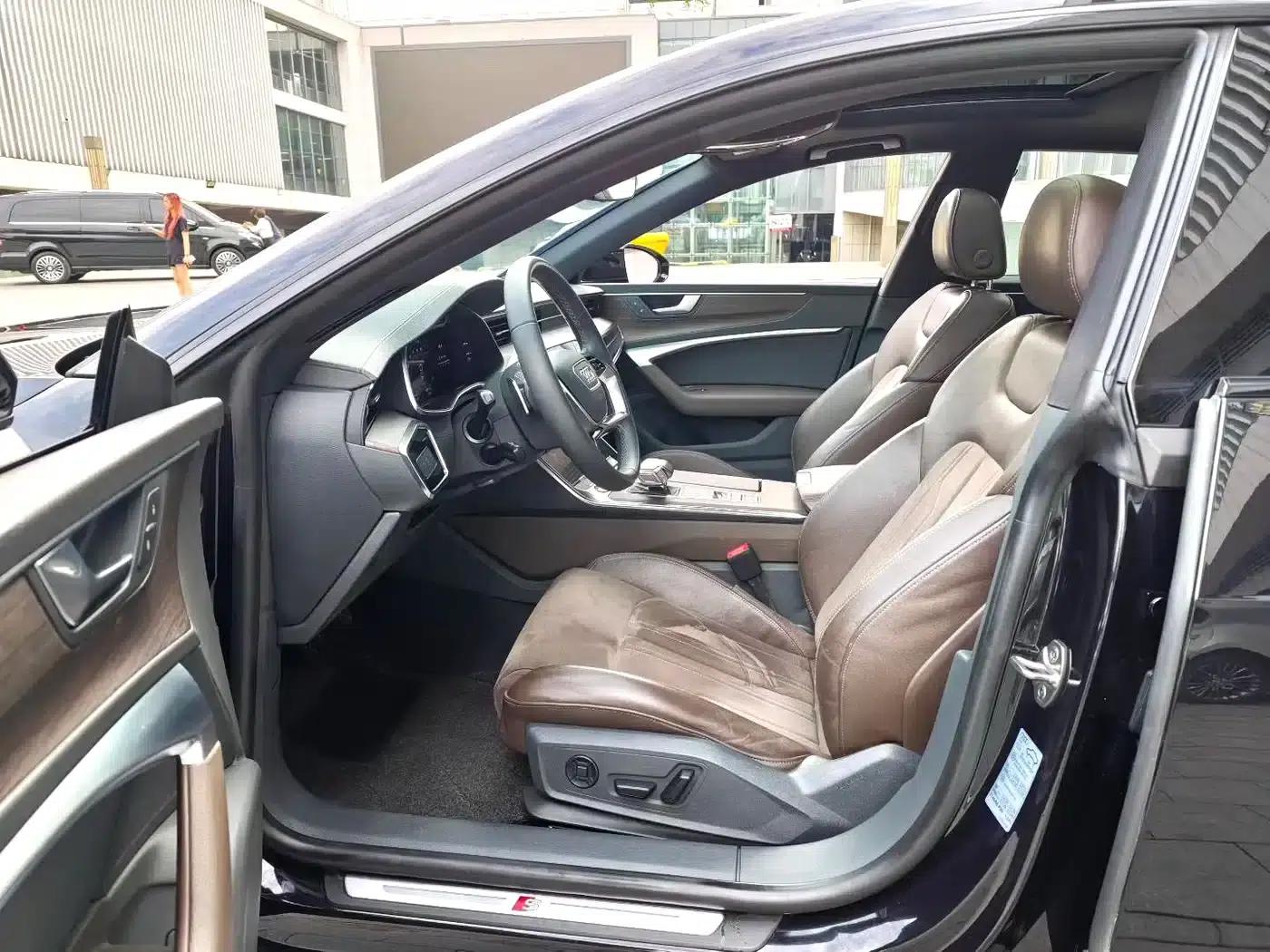 Audi A7L 2022 45 TFSI S-line Dream Edition Crystal Package — миниатюра 4