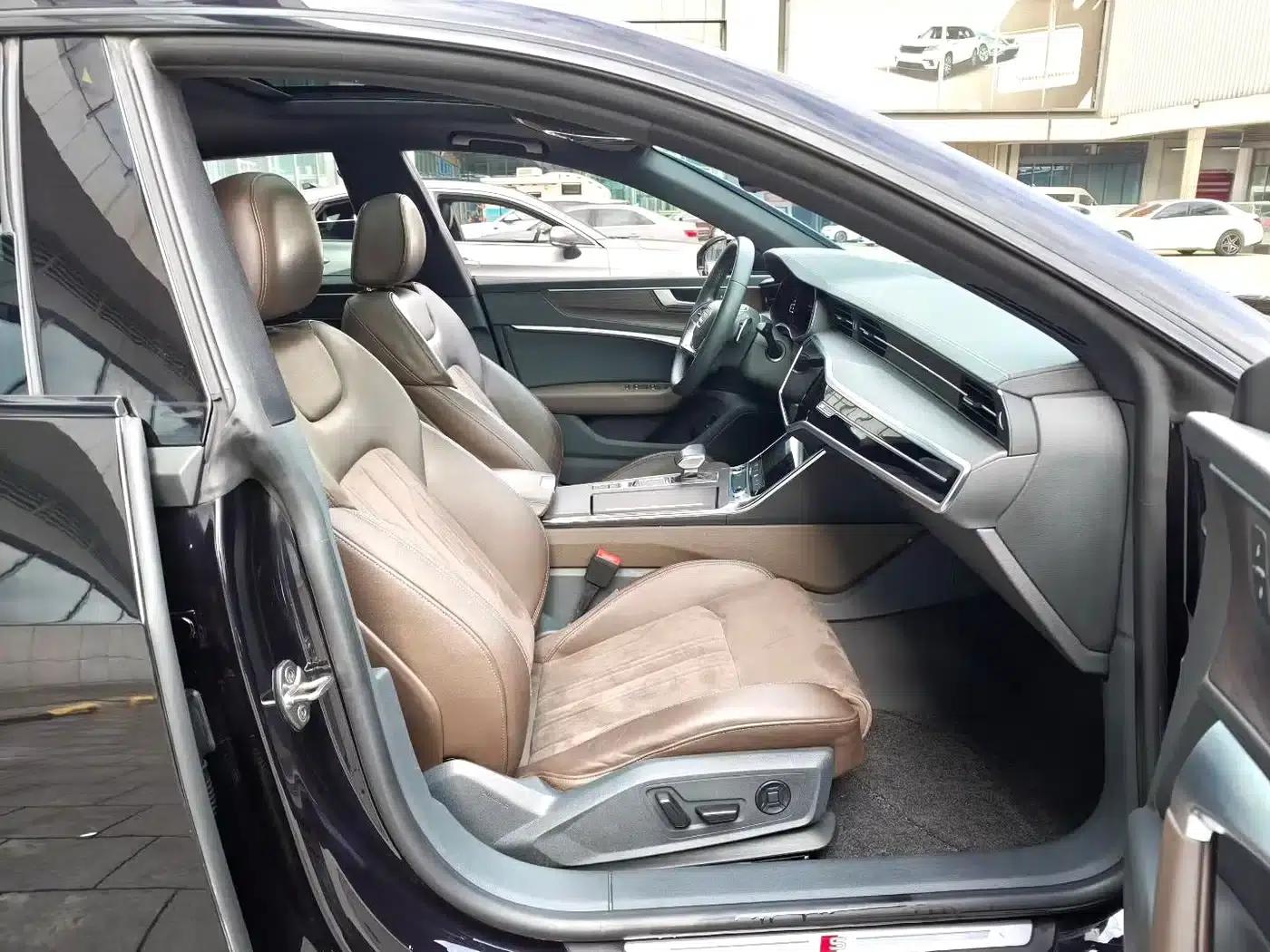 Audi A7L 2022 45 TFSI S-line Dream Edition Crystal Package — миниатюра 6