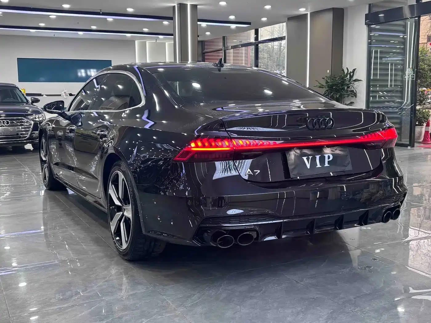 Audi A7L 2024 45TFSI S-line Dream Edition Crystal Package — миниатюра 7