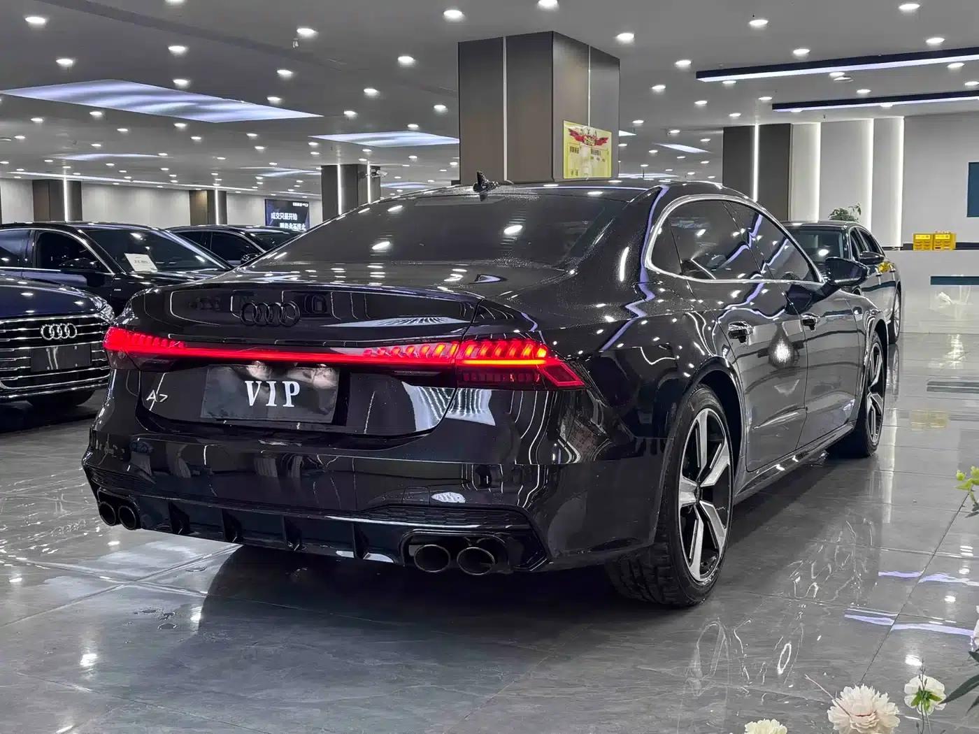 Audi A7L 2024 45TFSI S-line Dream Edition Crystal Package — миниатюра 8