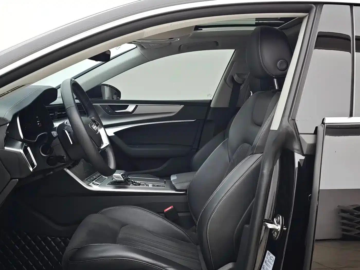 Audi A7L 2024 45TFSI S-line Dream Edition Crystal Package — миниатюра 4