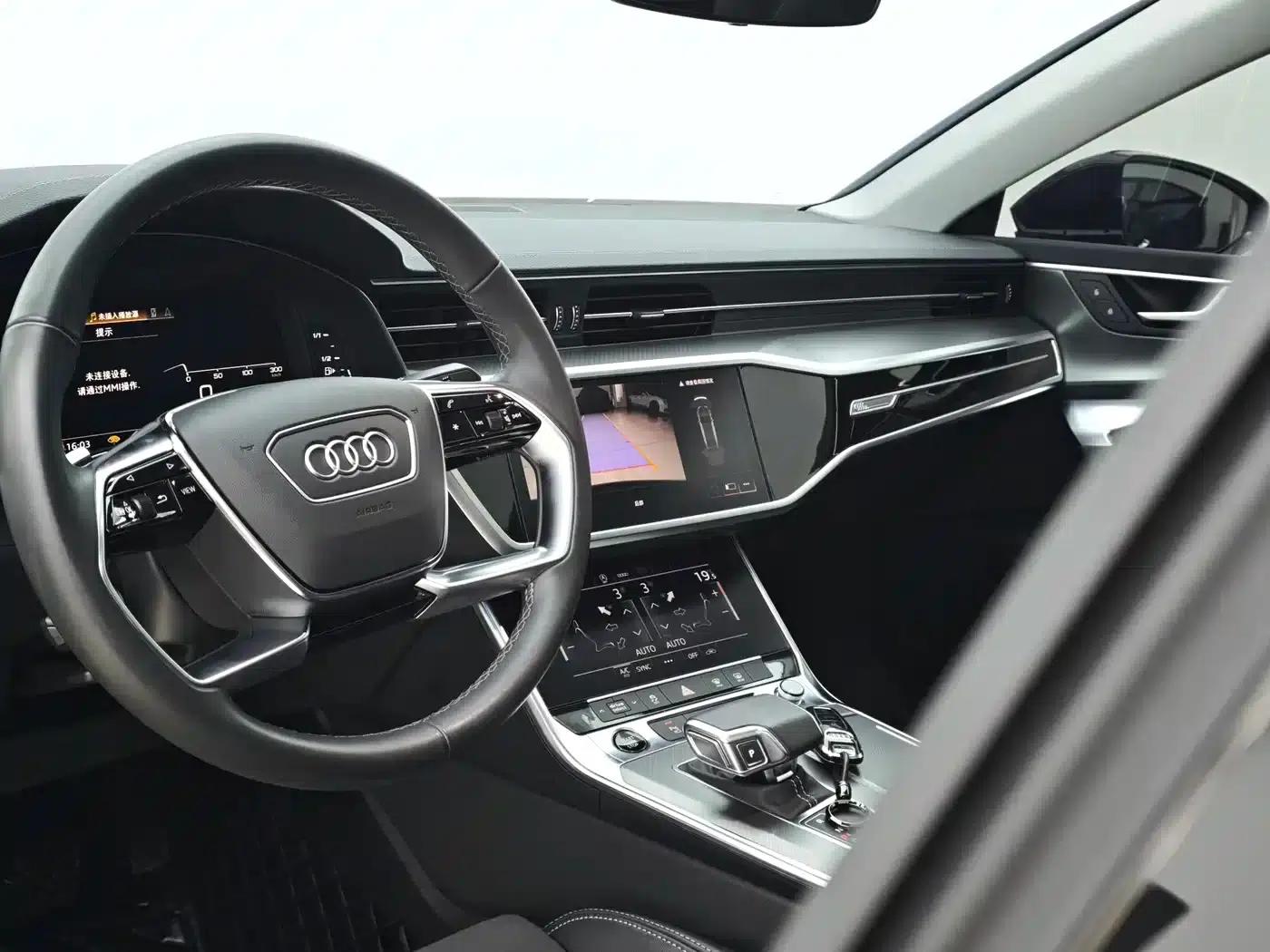 Audi A7L 2024 45TFSI S-line Dream Edition Crystal Package — миниатюра 6