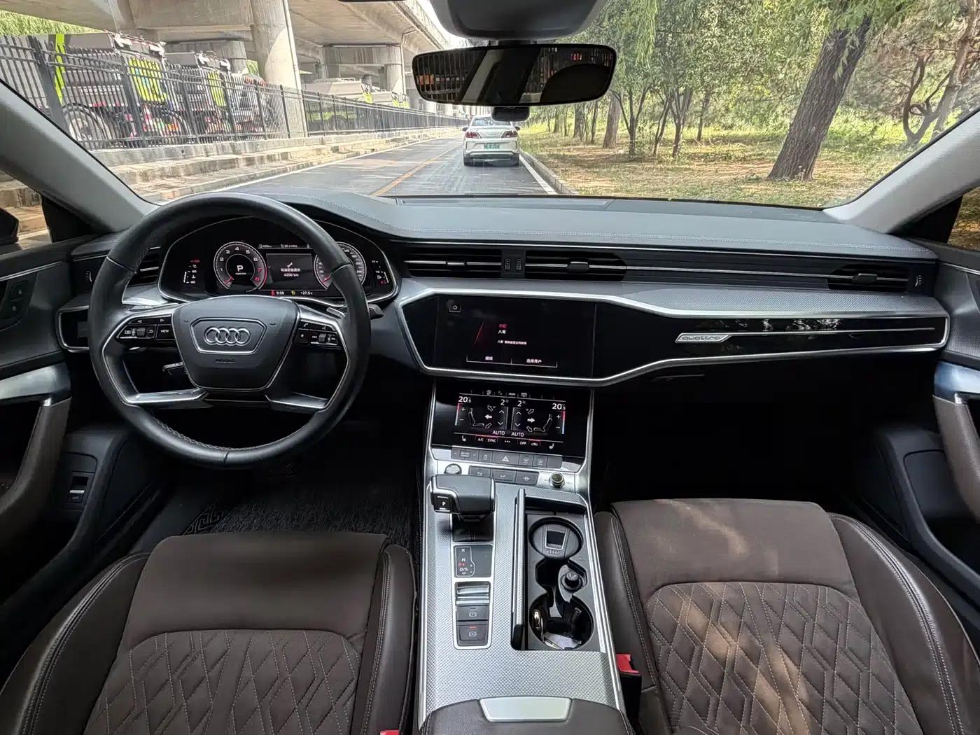 Audi A7L 2023 45 TFSI quattro S-line Shadow Warrior Edition — миниатюра 11