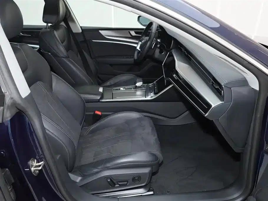 Audi A7L 2024 45TFSI S-line Dream Edition Crystal Package — миниатюра 18