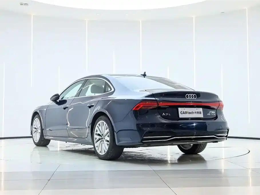 Audi A7L 2024 45TFSI S-line Dream Edition Crystal Package — миниатюра 7