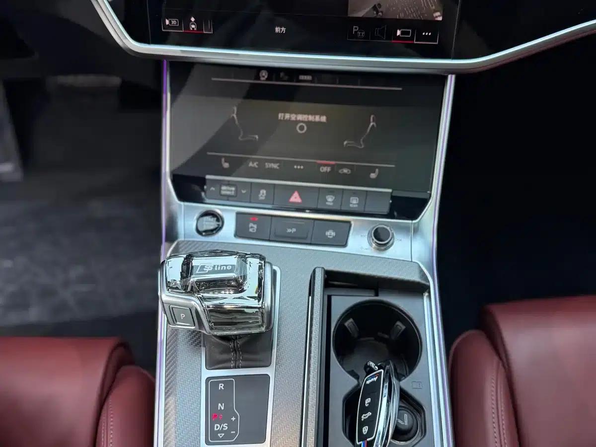 Audi A7L 2024 45 TFSI quattro S-line Black Knight Edition — миниатюра 15