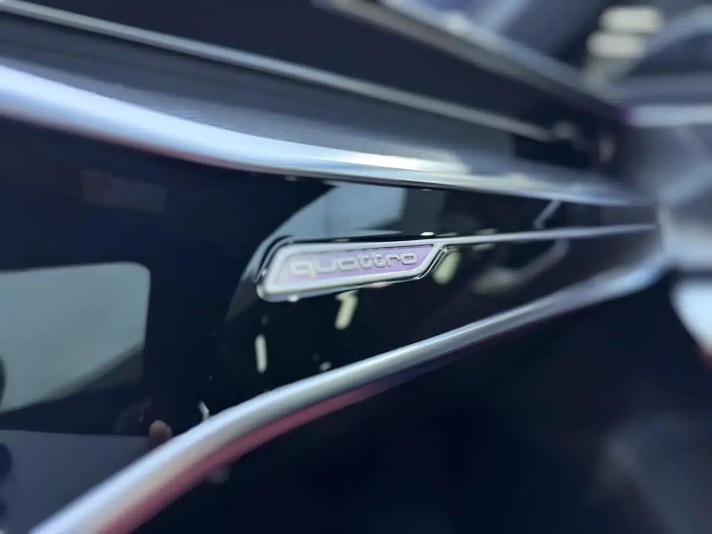 Audi A7L 2024 45 TFSI quattro S-line Black Knight Edition — миниатюра 16
