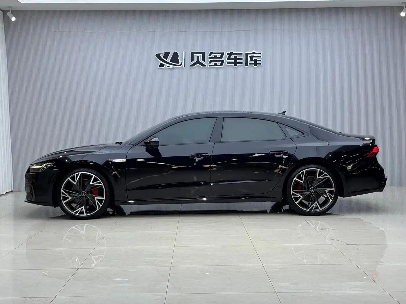 Audi A7L 2024 45 TFSI quattro S-line Black Knight Edition — миниатюра 3