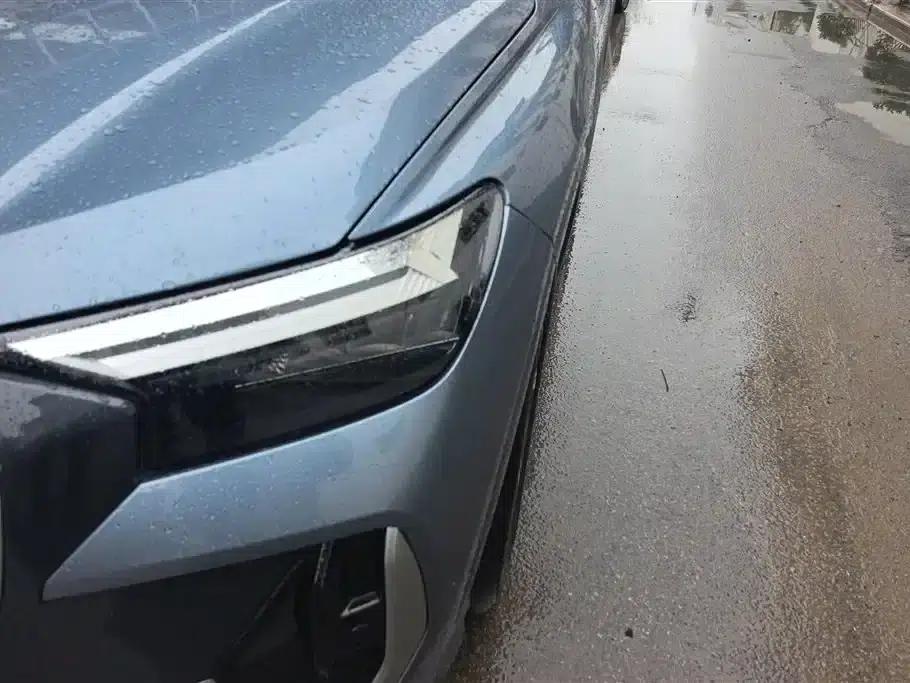 Audi Q4 e-tron 2023 Model 40 e-tron Trailblazer — миниатюра 5