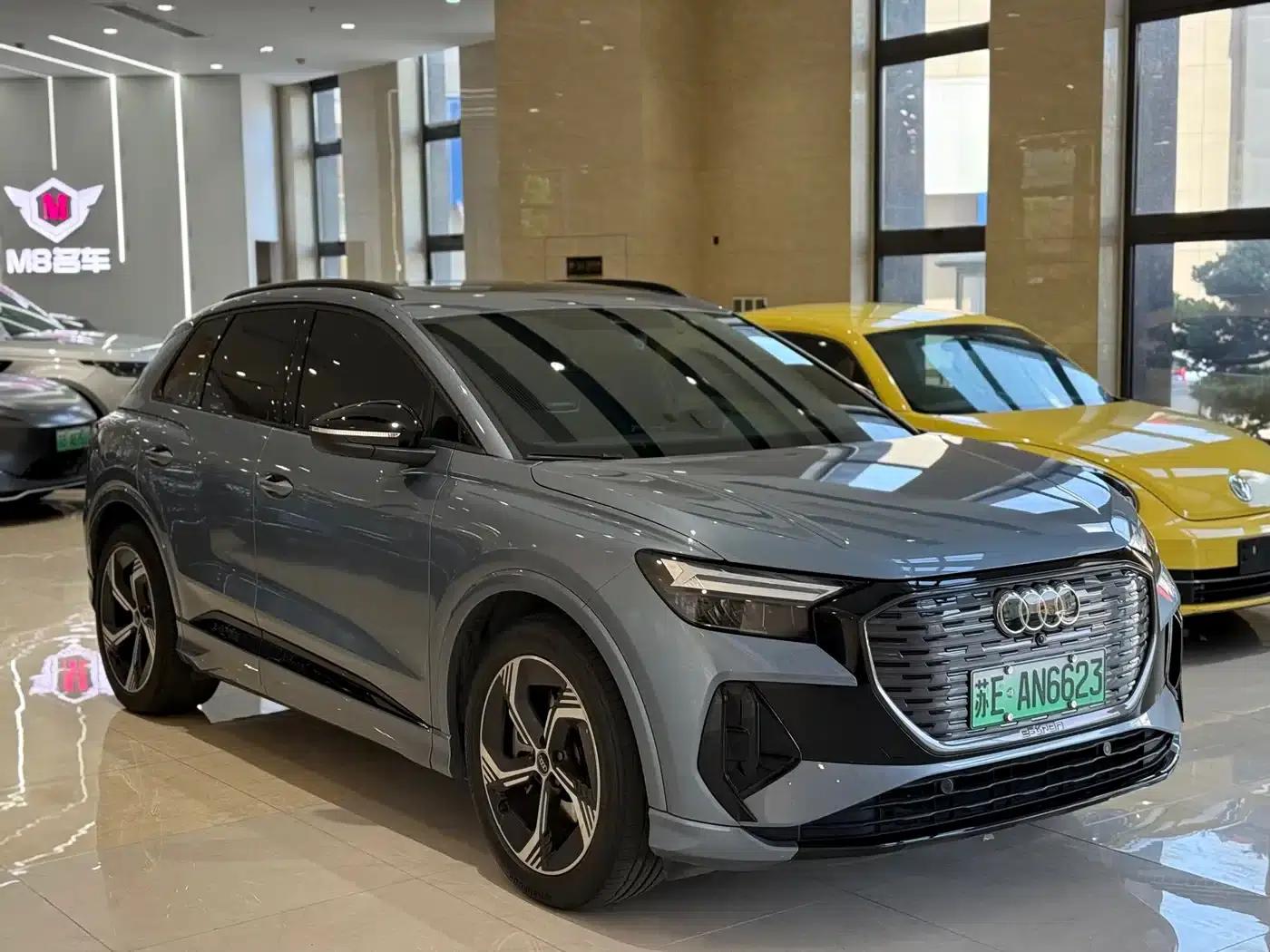 Audi Q4 e-tron 2023 Model 40 e-tron Trailblazer Night Edition — миниатюра 3
