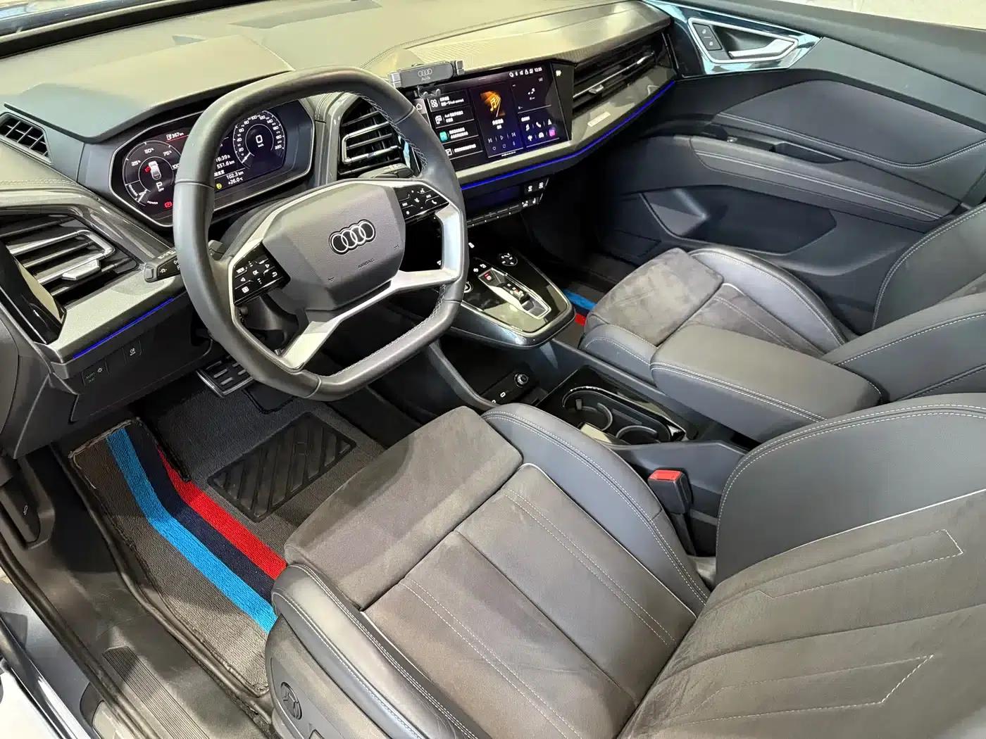 Audi Q4 e-tron 2023 Model 40 e-tron Trailblazer Night Edition — миниатюра 5
