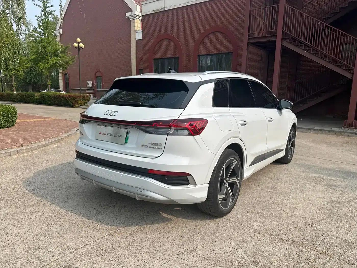 Audi Q4 e-tron 2024 Model 40 e-tron Trailblazer — миниатюра 8