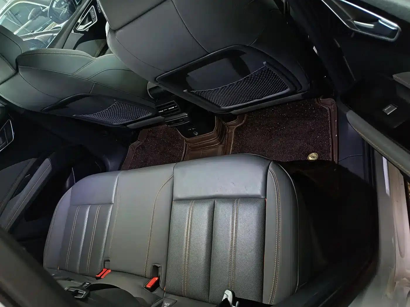 Audi Q4 e-tron 2023 Model 40 e-tron Trailblazer — миниатюра 17