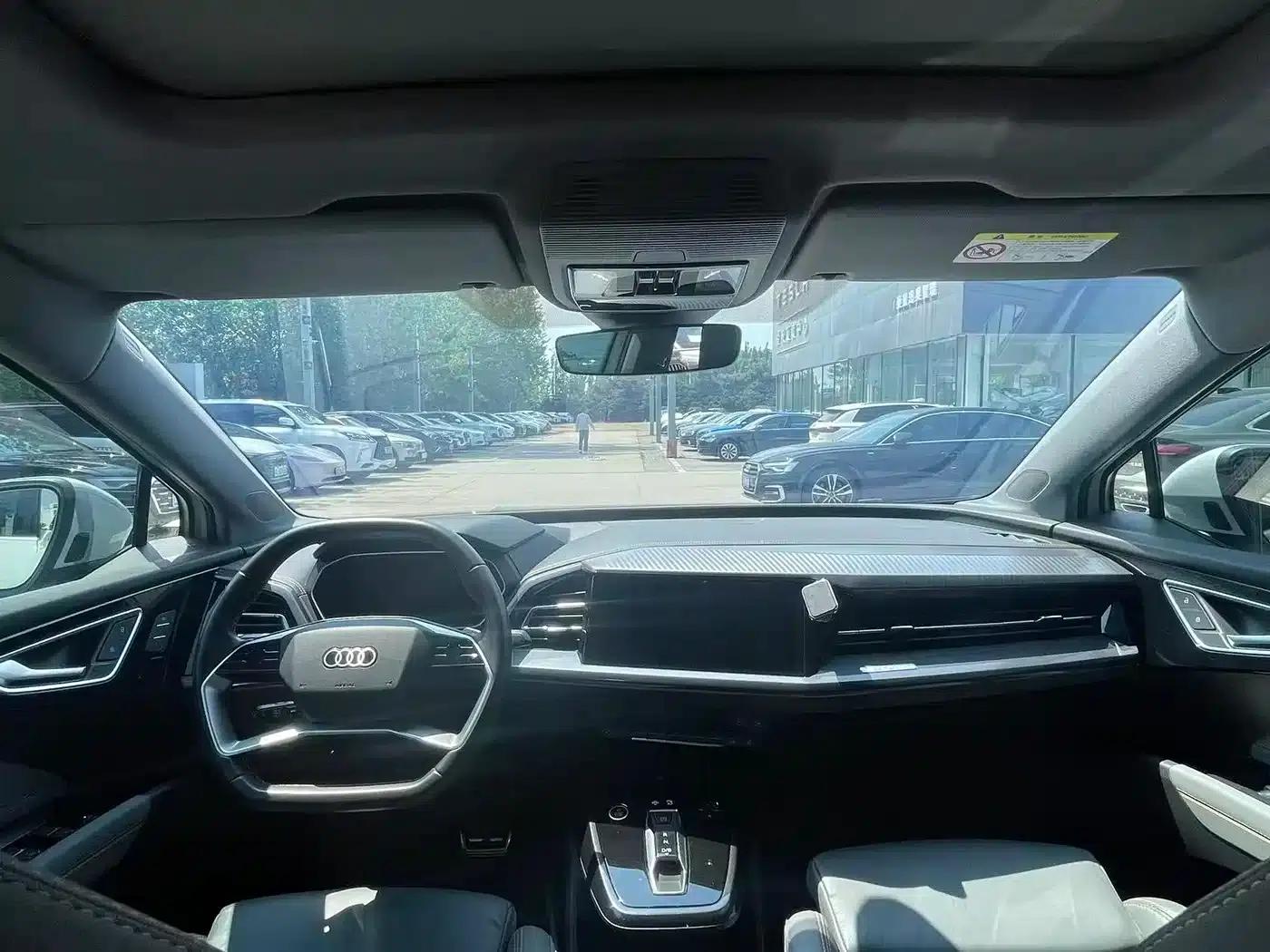 Audi Q4 e-tron 2023 Model 40 e-tron Trailblazer — миниатюра 5