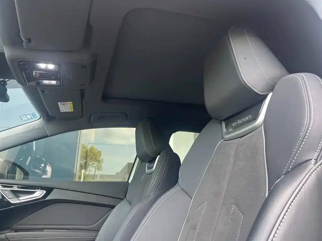 Audi Q4 e-tron 2023 Model 40 e-tron Trailblazer — миниатюра 13