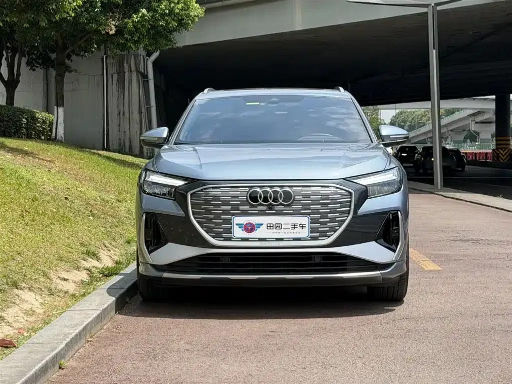 Audi Q4 e-tron 2022 Model 40 e-tron Trailblazer — миниатюра 2