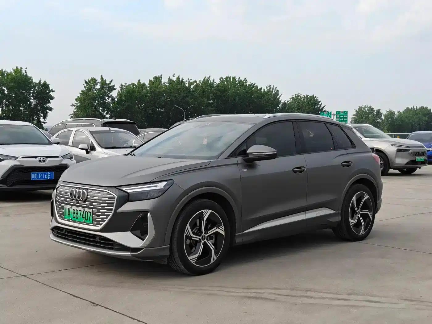 Audi Q4 e-tron 2023 Model 40 e-tron Trailblazer — миниатюра 1