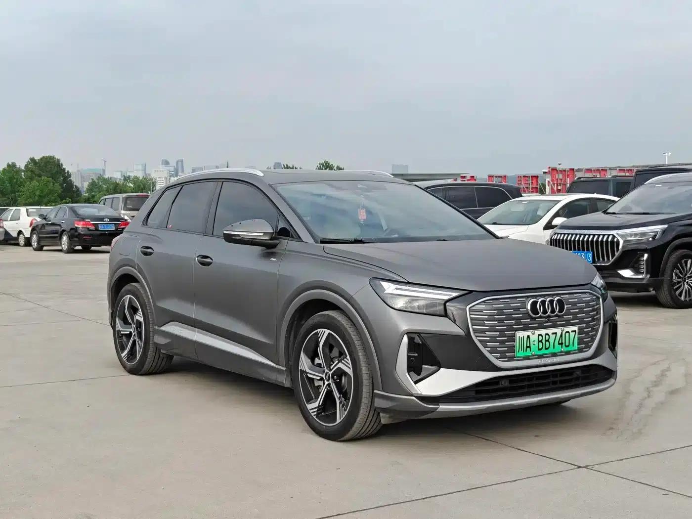 Audi Q4 e-tron 2023 Model 40 e-tron Trailblazer — миниатюра 3