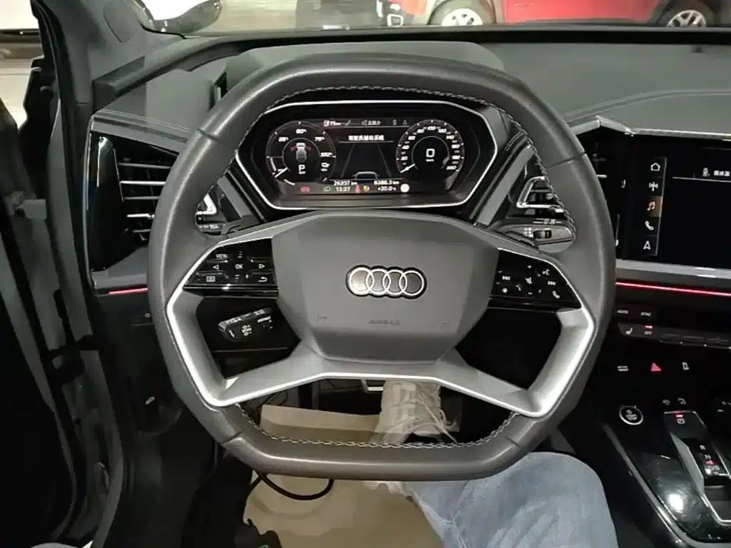 Audi Q4 e-tron 2024 Model 40 e-tron Trailblazer — миниатюра 11