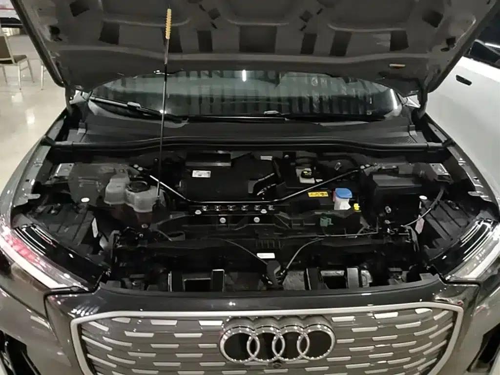 Audi Q4 e-tron 2024 Model 40 e-tron Trailblazer — миниатюра 20